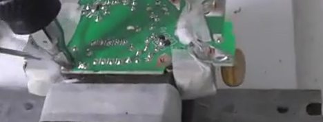 PCB板插件桌面式焊锡机